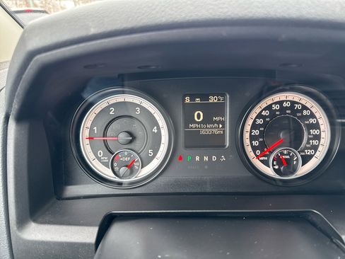 Used 2014 RAM 2500 Tradesman w/ Chrome Appearance Group image 23