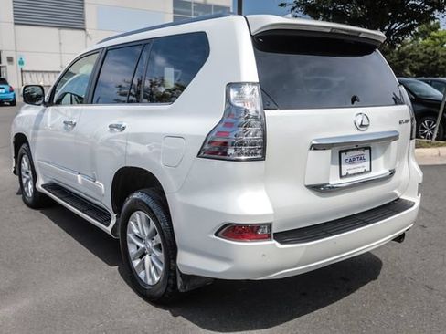 Used 2018 Lexus GX 460 Premium AWD/4WD image 13