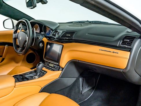 Used 2018 Maserati GranTurismo Sport image 25