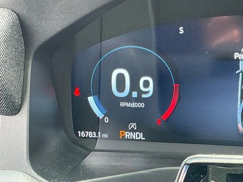 Used 2025 Ford Explorer ST-Line w/ Premium Package image 41