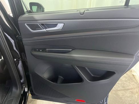 Certified 2024 Volkswagen Atlas Cross Sport SEL Premium R-Line image 25