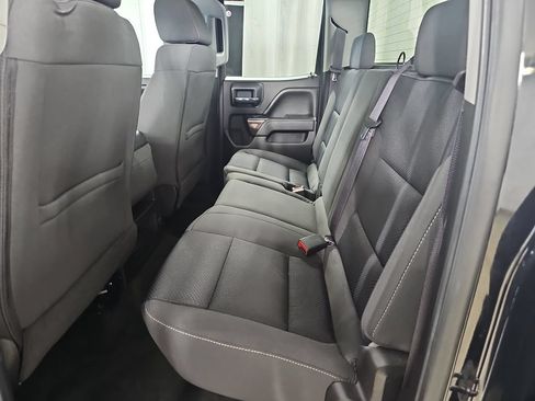 Used 2017 GMC Sierra 1500 SLE w/ SLE Value Package AWD/4WD image 17