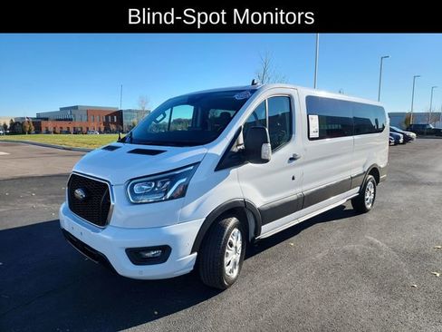 Used 2023 Ford Transit 350 XLT image 3