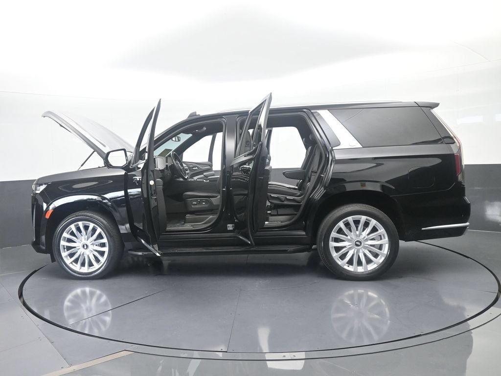 Used 2023 Cadillac Escalade Luxury RWD image 84