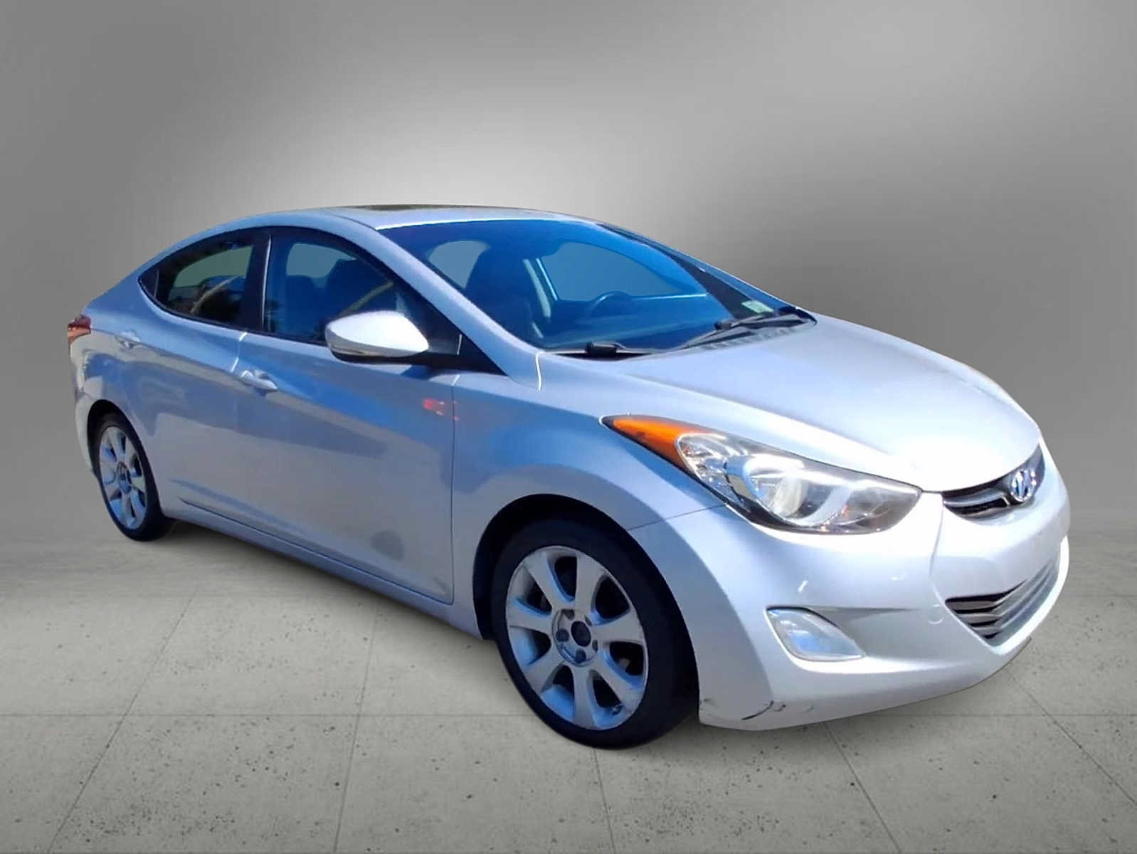Used 2012 Hyundai Elantra Limited FWD image 2