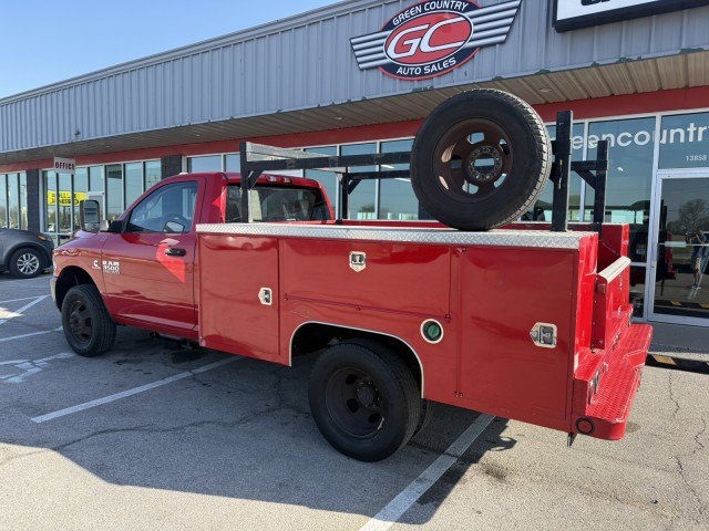 Used 2013 RAM 3500 Tradesman w/ Chrome Appearance Group RWD image 4