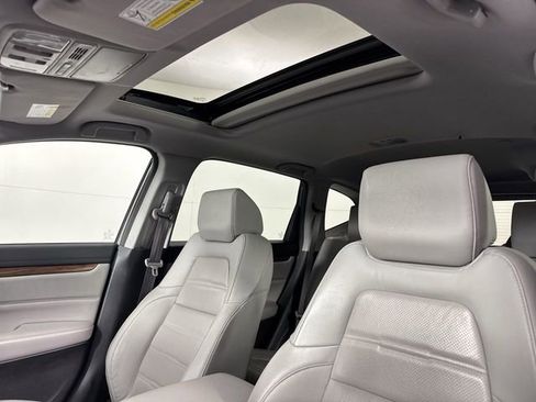 Used 2018 Honda CR-V Touring image 20