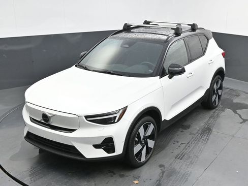 Certified 2023 Volvo XC40 Recharge Ultimate w/ Protection Package Premier image 33