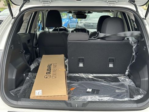 Certified 2025 Subaru Crosstrek 2.0i Premium image 12