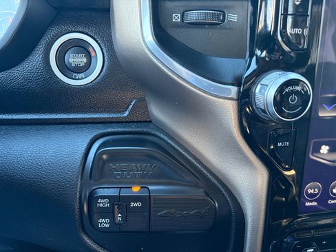 Used 2021 RAM 2500 Laramie image 29