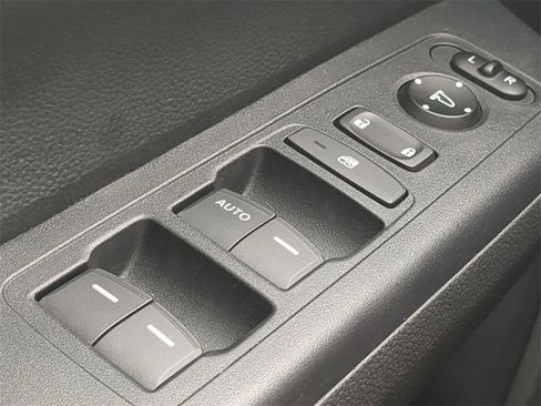 Certified 2023 Honda CR-V LX image 22