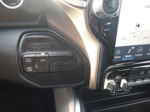 Used 2024 RAM 3500 Laramie AWD/4WD image 18