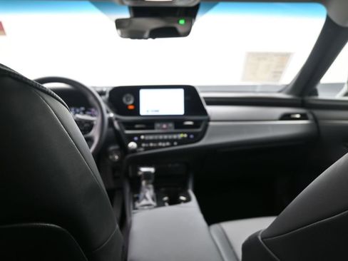 Used 2023 Lexus ES 350 w/ Premium Package image 14