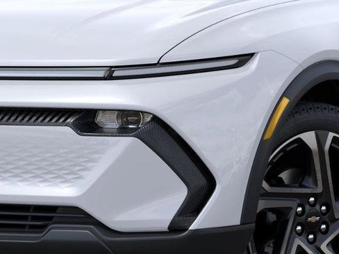 New 2026 Chevrolet Equinox EV LT w/ Convenience Package II image 10