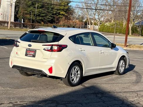 Used 2024 Subaru Impreza 2.0i image 5