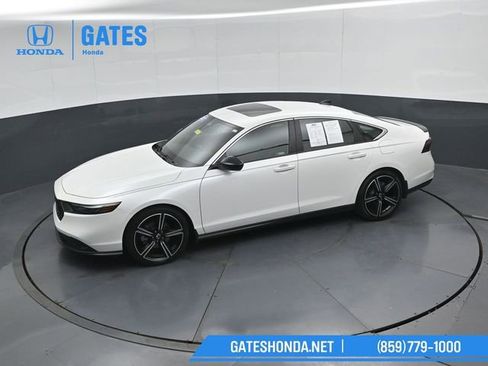 Used 2023 Honda Accord Sport image 49