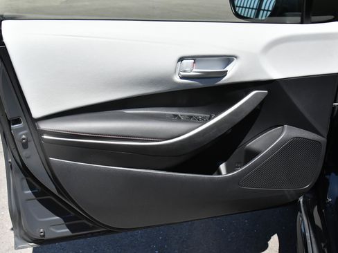 Used 2023 Toyota Corolla SE w/ SE Premium Package FWD image 14