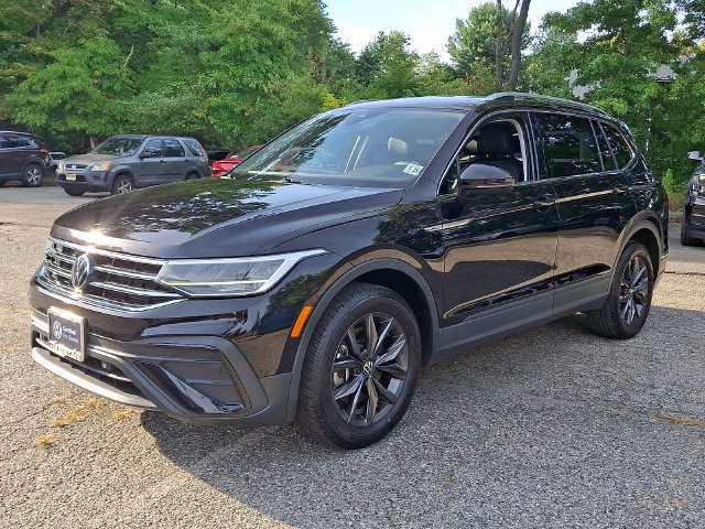 Certified 2023 Volkswagen Tiguan SE FWD image 5