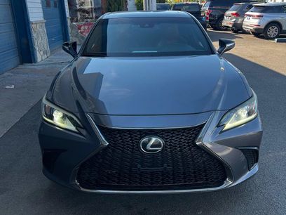 Used 2019 Lexus ES 350 F Sport w/ Accessory Package 2