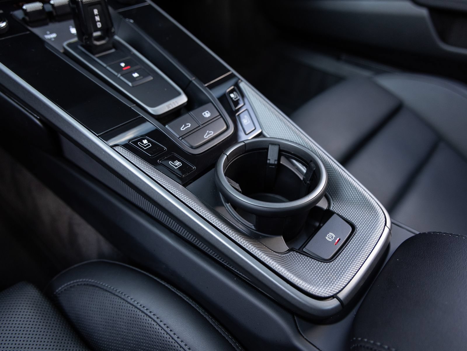 Certified 2024 Porsche 911 Carrera RWD image 19