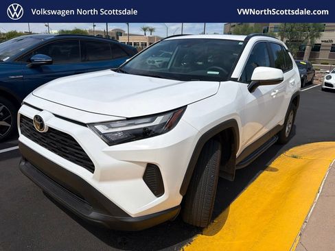 Used 2025 Toyota RAV4 XLE w/ Convenience Package AWD/4WD image 1