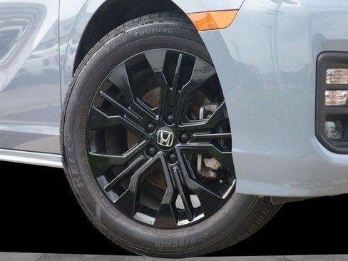 Used 2025 Honda Odyssey Sport-L image 3