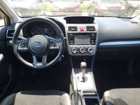 Used 2016 Subaru Crosstrek 2.0i Premium AWD/4WD image 11