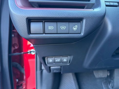 Used 2024 Toyota Prius Prime Premium image 28