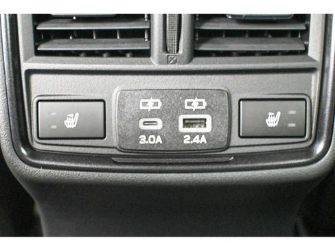New 2026 Subaru Outback Wilderness w/ Wilderness Package AWD/4WD image 13