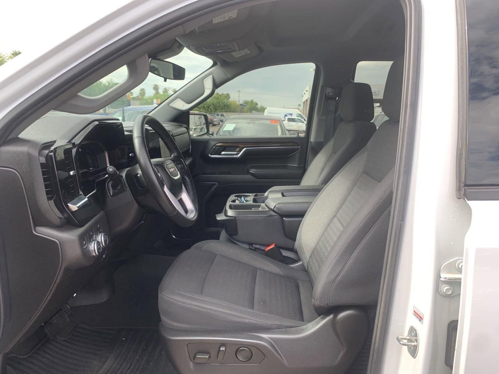 Used 2023 GMC Sierra 1500 Elevation AWD/4WD image 17