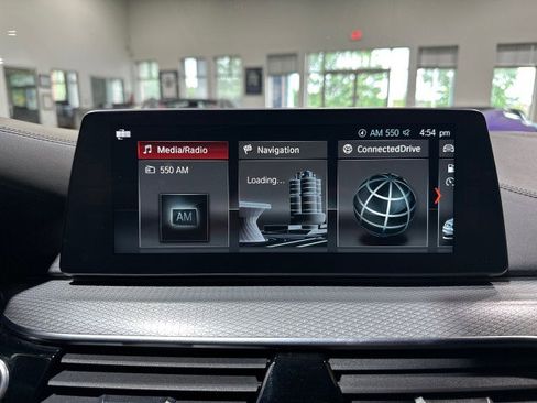 Used 2018 BMW 540i xDrive w/ M Sport Package AWD/4WD image 55