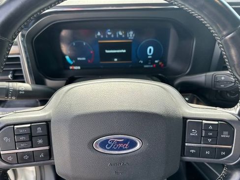 Used 2023 Ford F350 Lariat w/ Lariat Ultimate Package AWD/4WD image 29