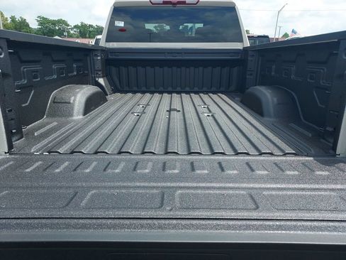 New 2026 Chevrolet Silverado 2500 Custom w/ Custom Value Package AWD/4WD image 9
