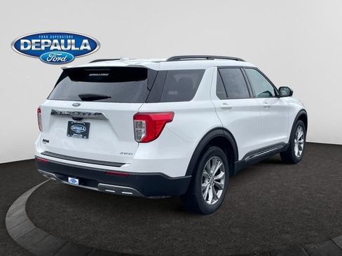 Certified 2023 Ford Explorer XLT w/ Equipment Group 202A AWD/4WD image 7