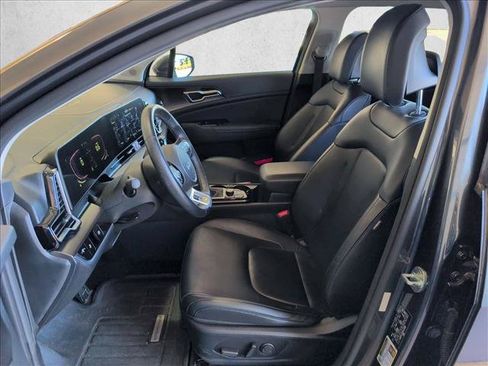 Used 2023 Kia Sportage EX AWD/4WD image 16