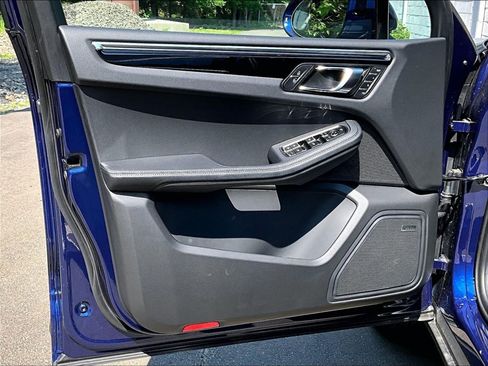 New 2026 Porsche Macan S AWD/4WD image 16