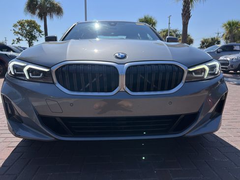 Used 2023 BMW 330i Sedan w/ Premium Package RWD image 3