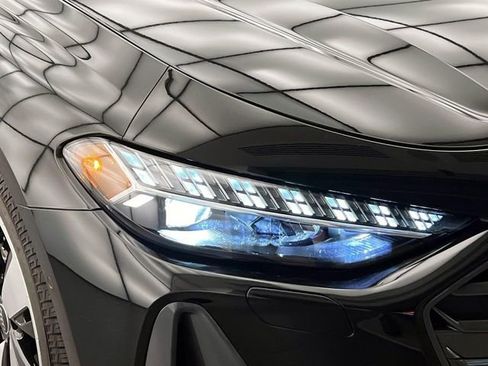 Used 2025 Audi A5 2.0T Premium Plus image 8