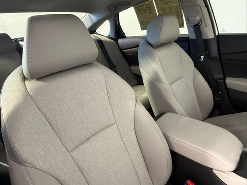 Used 2025 Honda Accord SE image 49