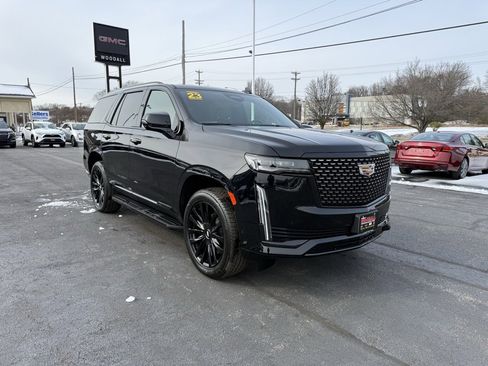 Certified 2023 Cadillac Escalade Premium Luxury image 1