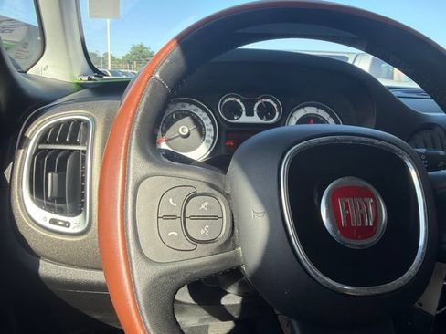Used 2015 FIAT 500L Trekking FWD image 36