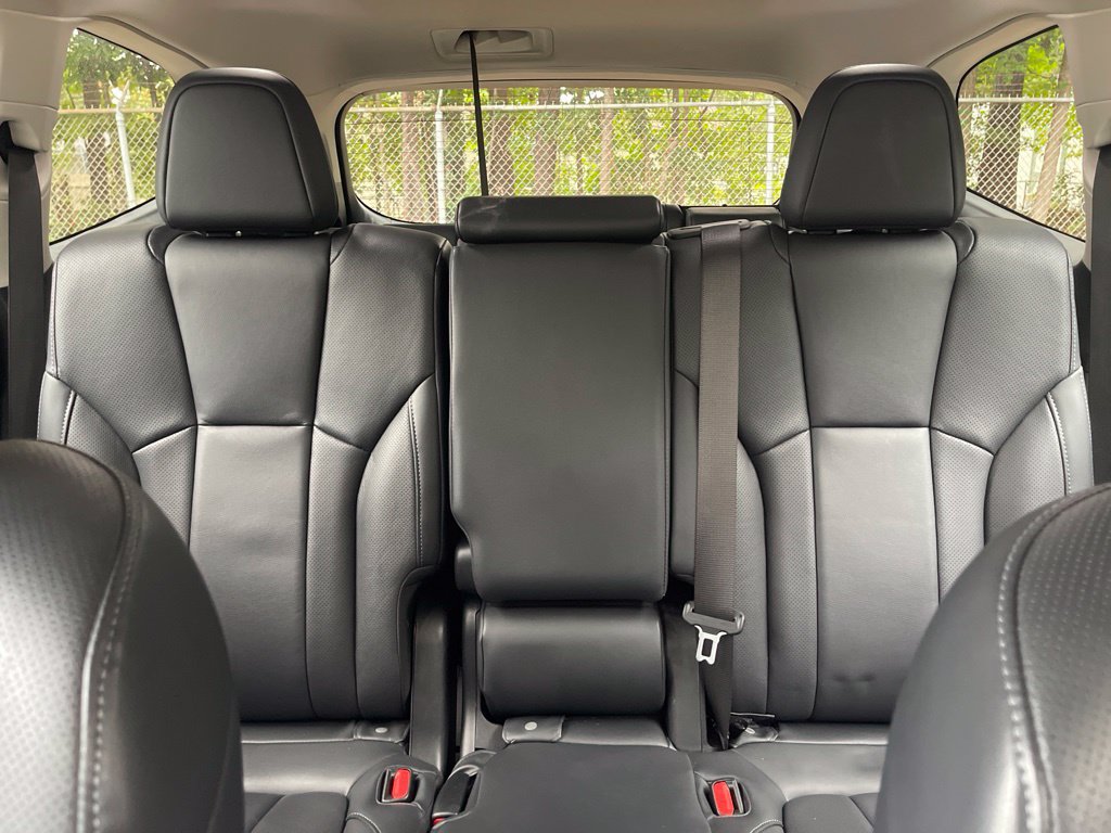 Used 2024 Subaru Ascent Limited w/ Technology Package AWD/4WD image 14