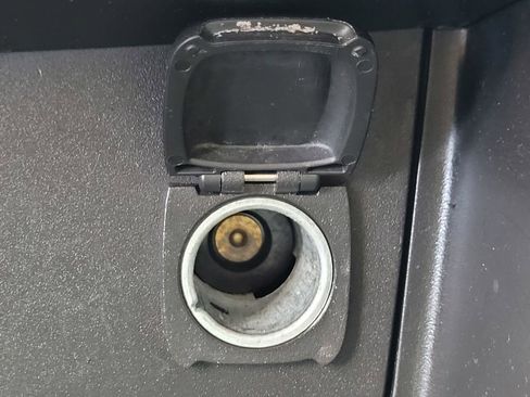 Used 2018 Chevrolet Colorado W/T w/ WT Convenience Package image 22