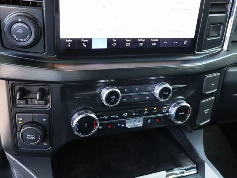 Used 2024 Ford F450 Lariat w/ Lariat Ultimate Package image 18