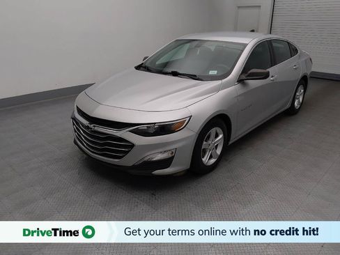 Used 2021 Chevrolet Malibu LS FWD image 1