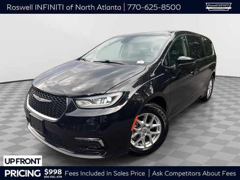 Used 2023 Chrysler Pacifica Touring-L FWD image 1