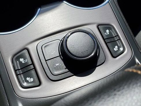 Certified 2023 GMC Terrain AT4 AWD/4WD image 24