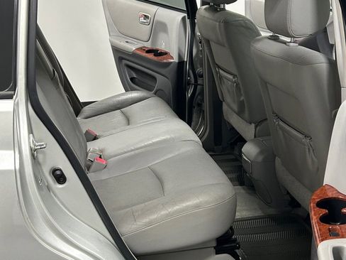 Used 2006 Toyota Highlander Hybrid image 11