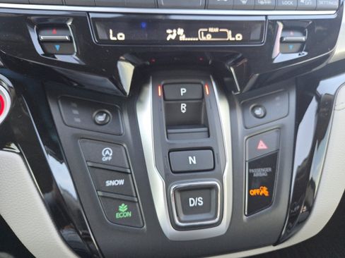 New 2026 Honda Odyssey Touring image 36