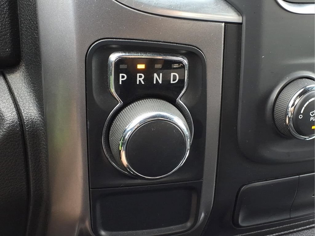 Used 2024 RAM 1500 Warlock RWD image 16